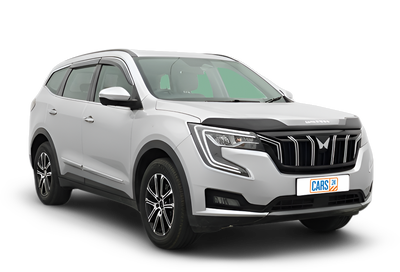 Mahindra XUV700-img